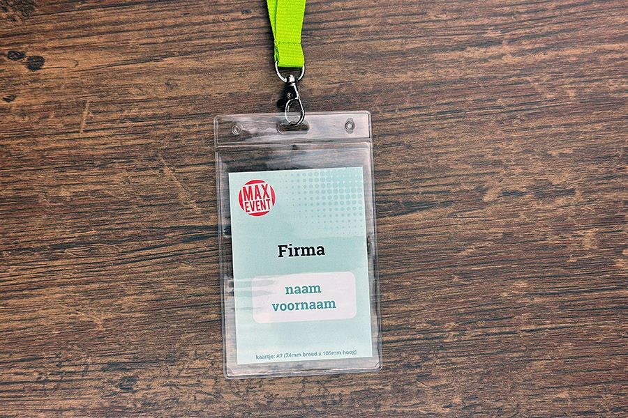 zachte pvc badgehouder voor kaartjes van A7 formaat